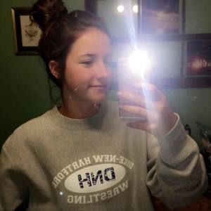 Meet your Posher, Brooke